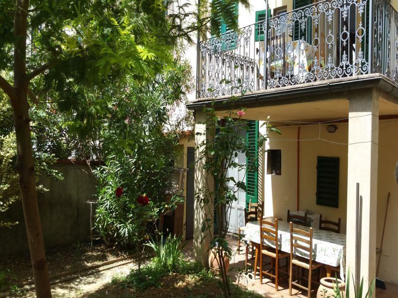 La Villa Nei Fiori Флоренция Экстерьер фото